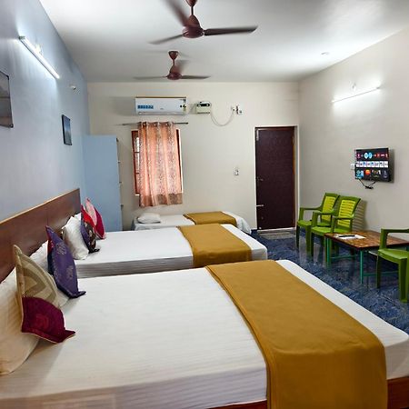 Rpm Home Stay Tiruvannāmalai Buitenkant foto