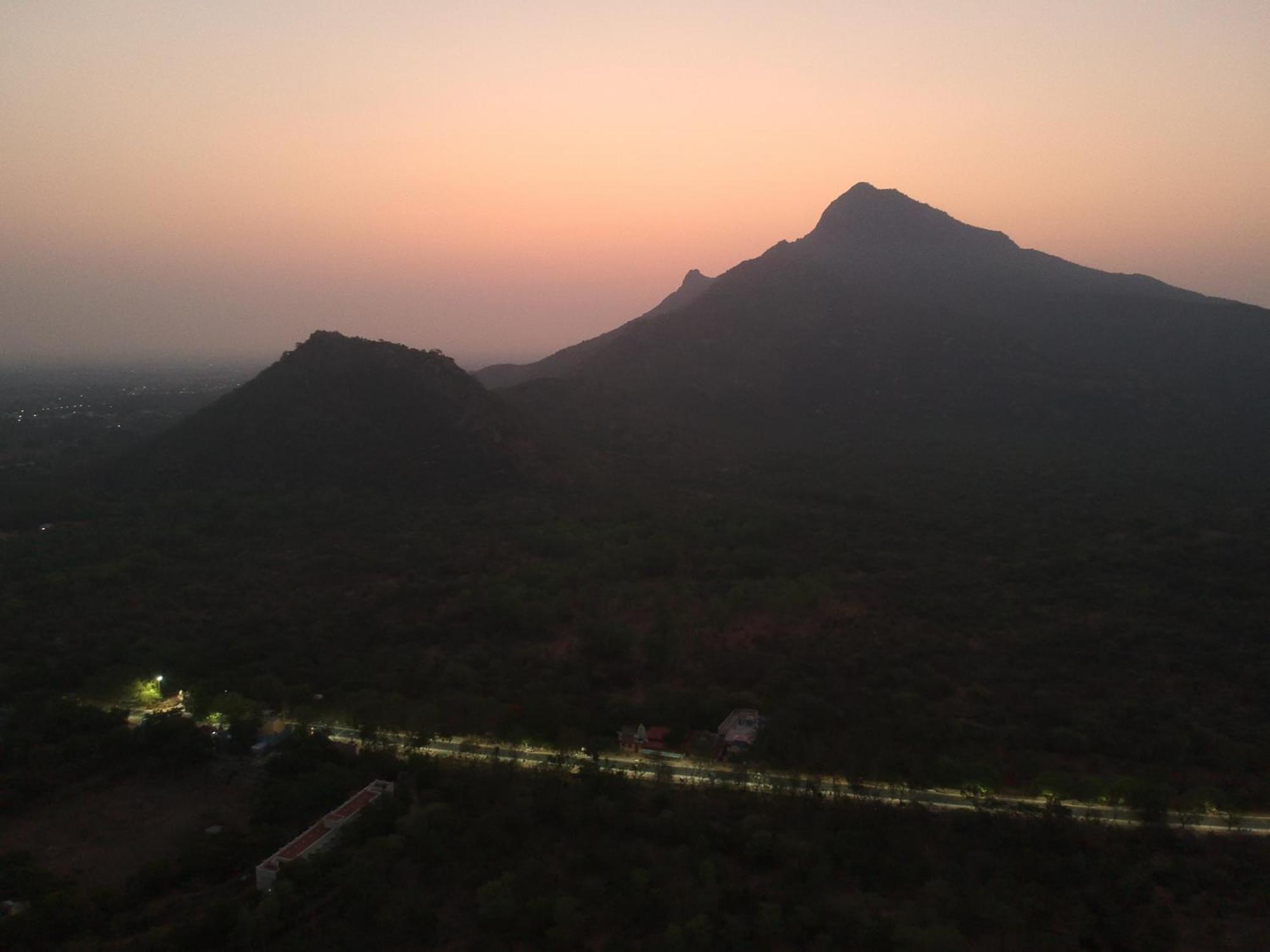 Rpm Home Stay Tiruvannāmalai Buitenkant foto