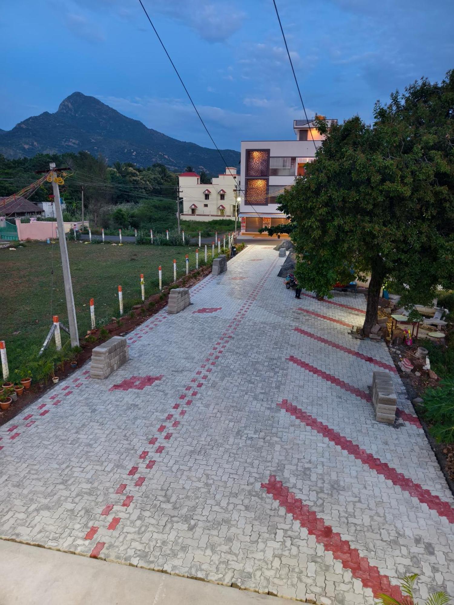 Rpm Home Stay Tiruvannāmalai Buitenkant foto