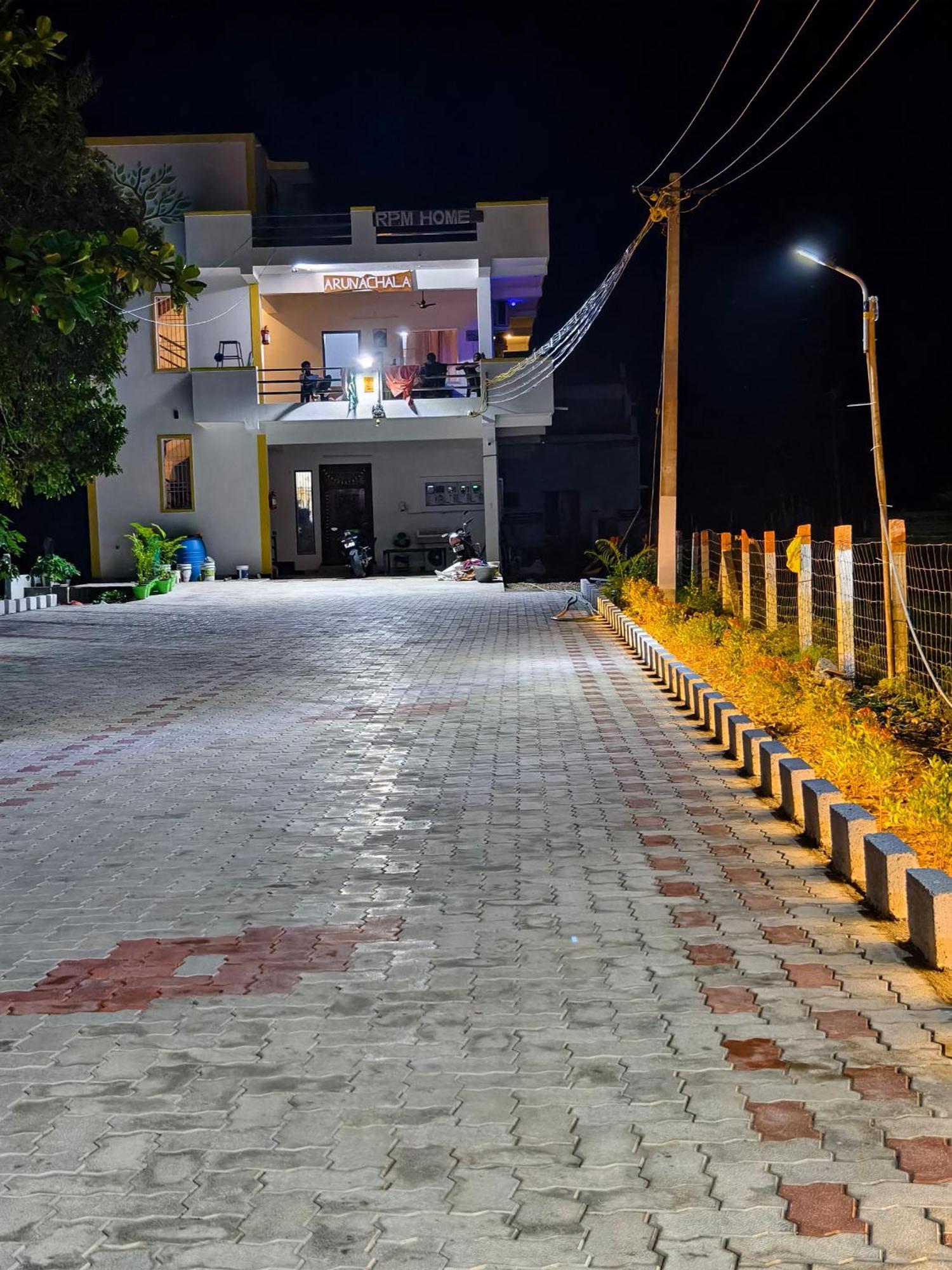 Rpm Home Stay Tiruvannāmalai Buitenkant foto
