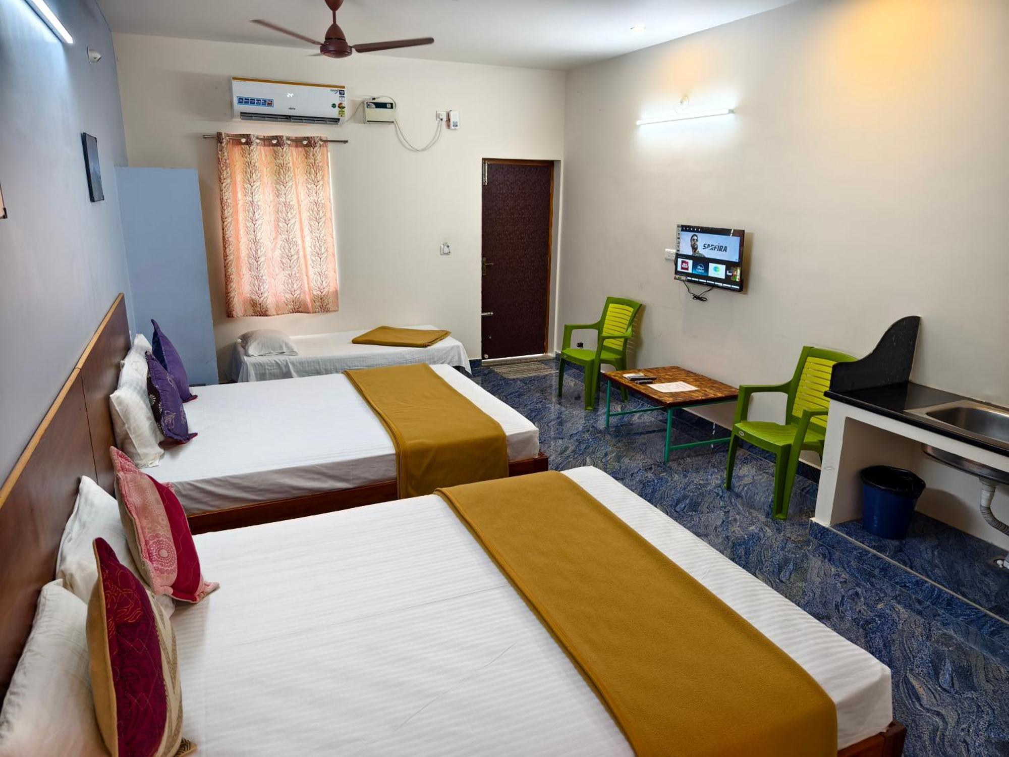 Rpm Home Stay Tiruvannāmalai Buitenkant foto